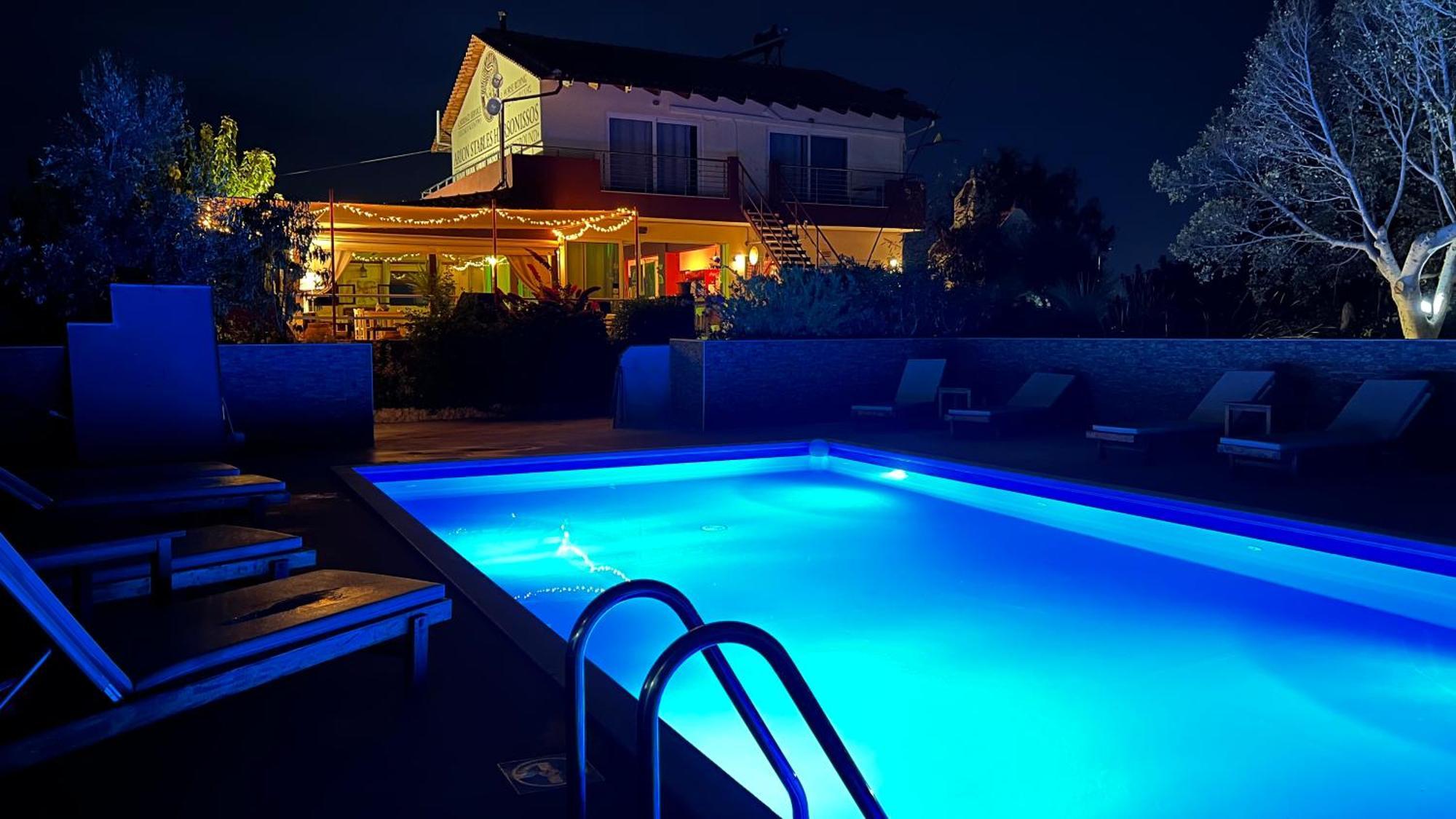Arion Stables & Apartments Hersonissos  Zewnętrze zdjęcie
