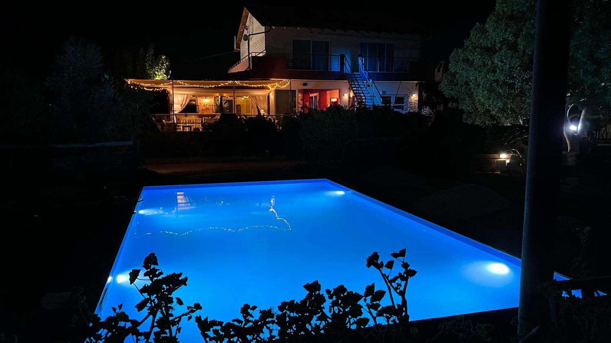 Arion Stables & Apartments Hersonissos  Zewnętrze zdjęcie