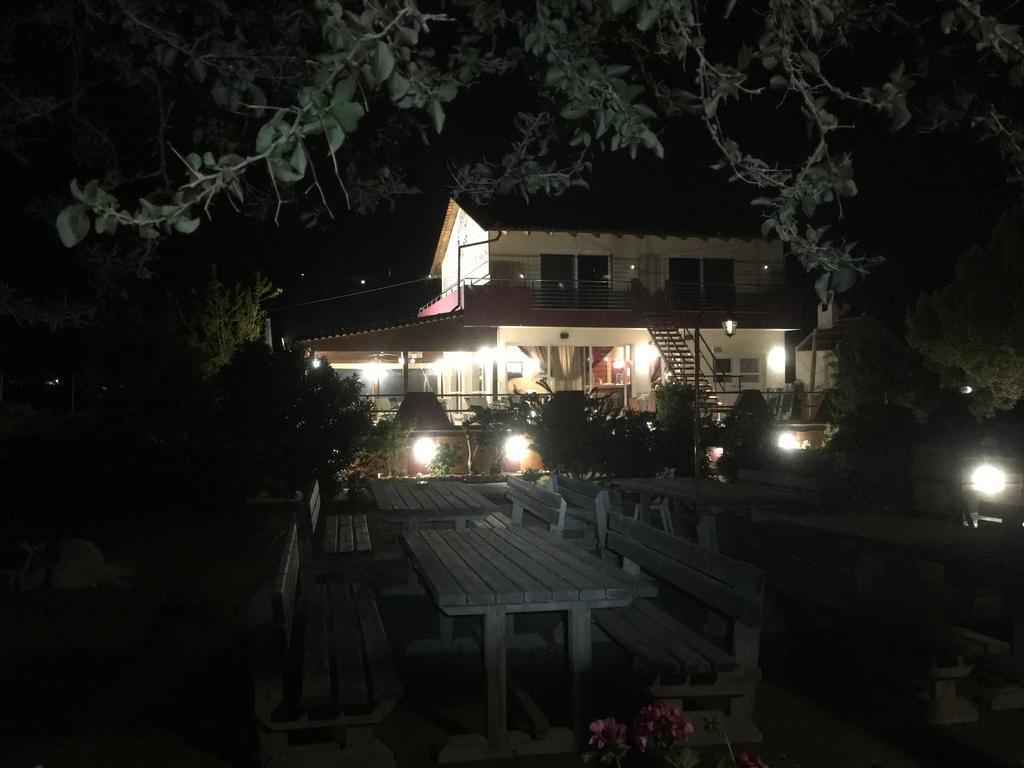 Arion Stables & Apartments Hersonissos  Zewnętrze zdjęcie